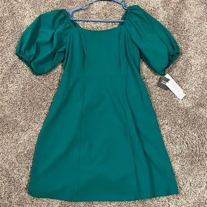 ISABEL & NINA | NWT | GREEN | MEDIUM